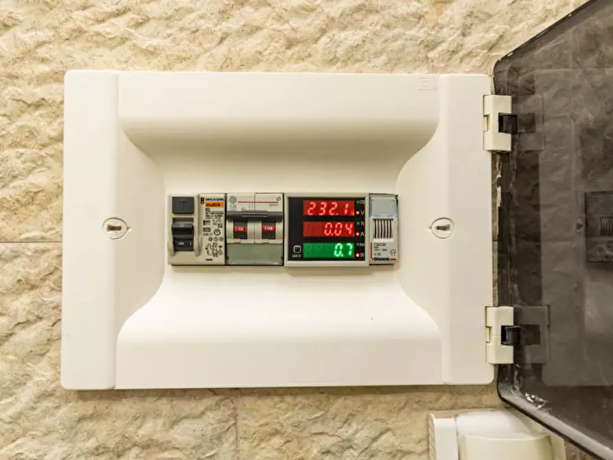 Immagine 32 di Appartamento in vendita  a Cologno Monzese