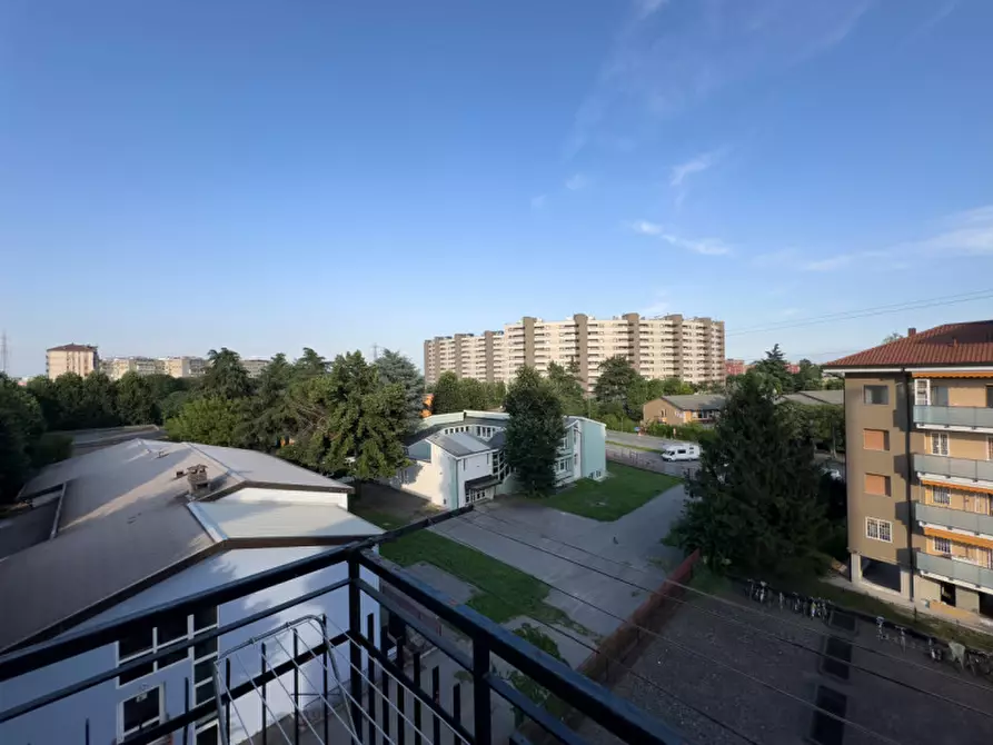 Immagine 39 di Appartamento in vendita  a Cologno Monzese