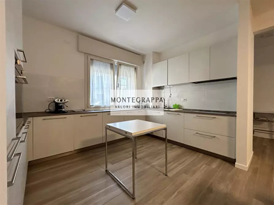 Immagine 3 di Casa bifamiliare in vendita  in Via Canaletto a Castelfranco Veneto