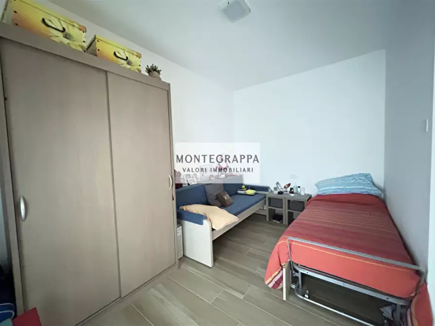 Immagine 12 di Casa bifamiliare in vendita  in Via Canaletto a Castelfranco Veneto