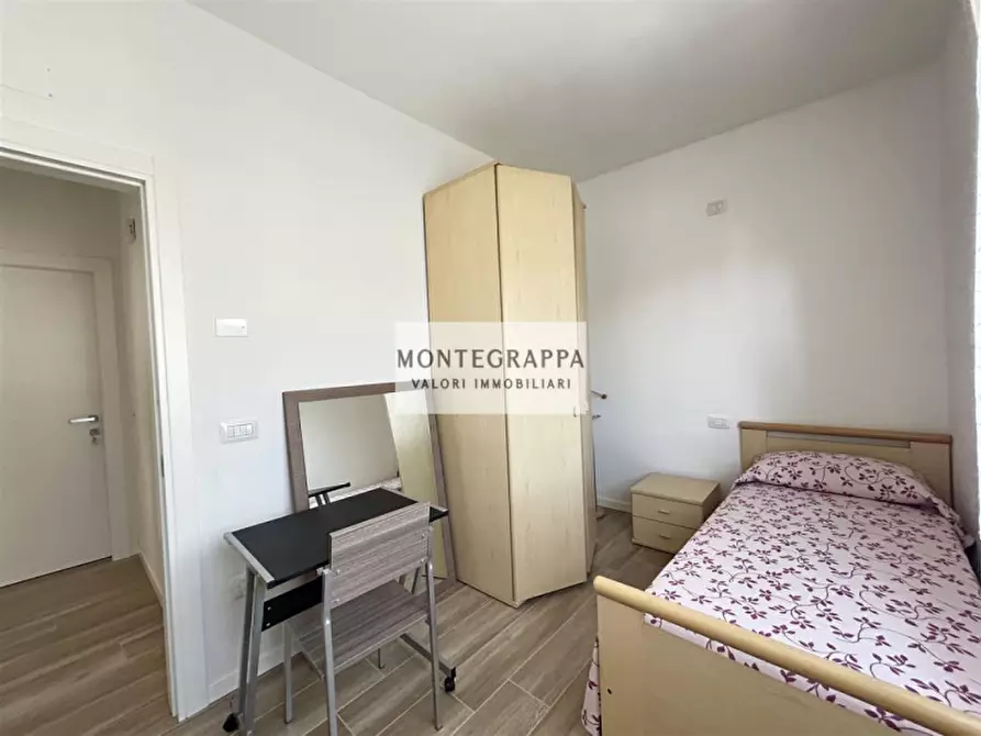 Immagine 49 di Casa bifamiliare in vendita  in Via Canaletto a Castelfranco Veneto