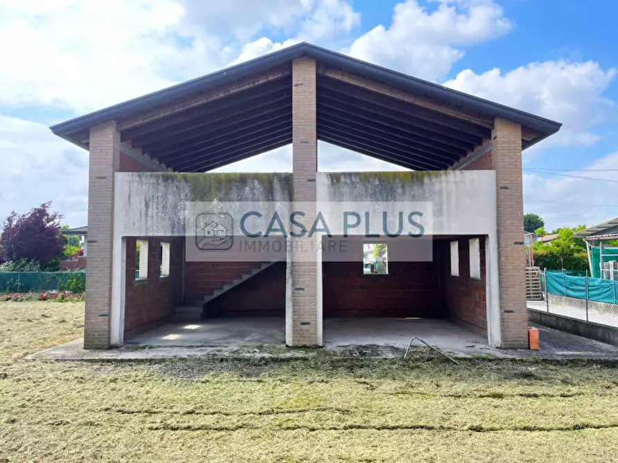 Immagine 12 di Casa bifamiliare in vendita  a Curtarolo