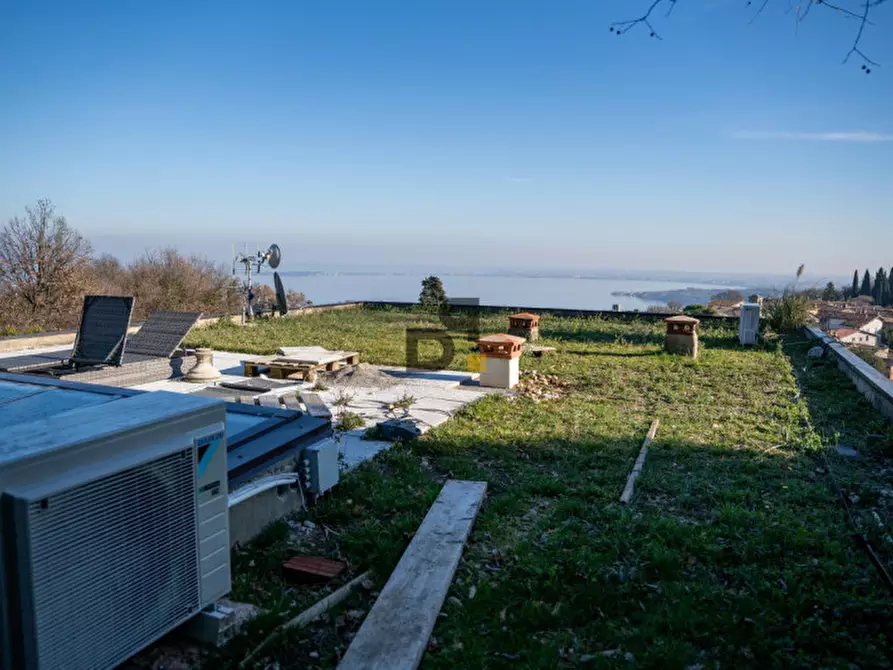 Immagine 5 di Villa in vendita  in LOC PRATELLO VILLAGGIO a Padenghe Sul Garda
