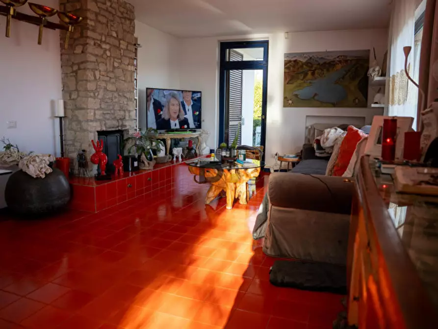 Immagine 10 di Villa in vendita  in LOC PRATELLO VILLAGGIO a Padenghe Sul Garda