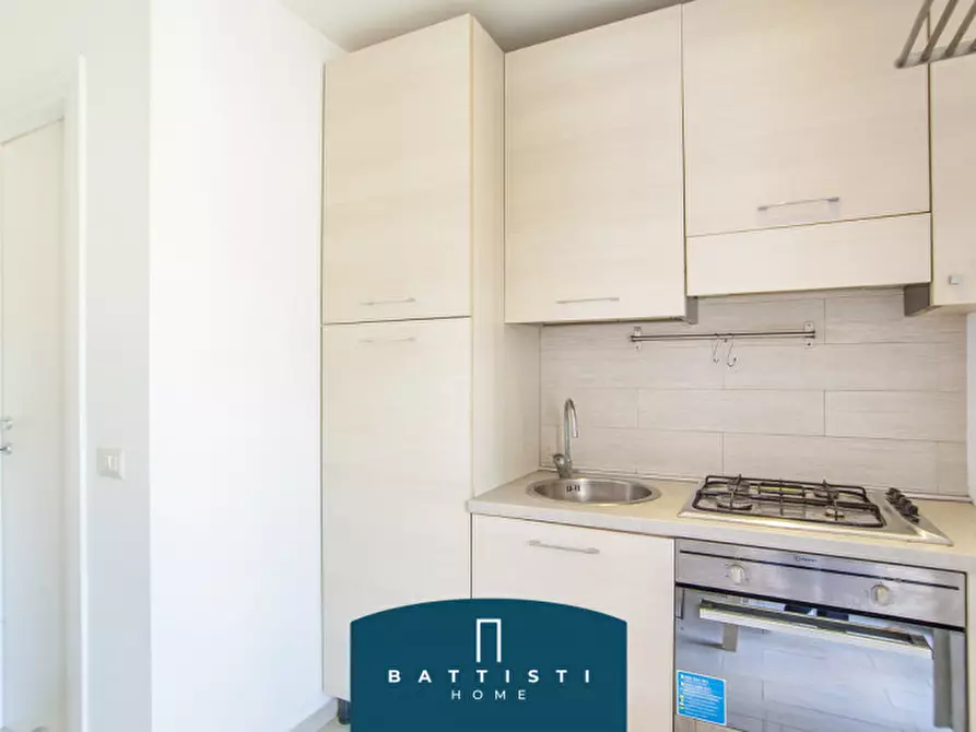 Immagine 9 di Appartamento in vendita  in Via Machiavelli a Roma