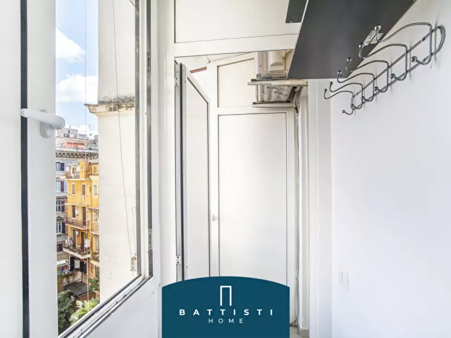 Immagine 13 di Appartamento in vendita  in Via Machiavelli a Roma