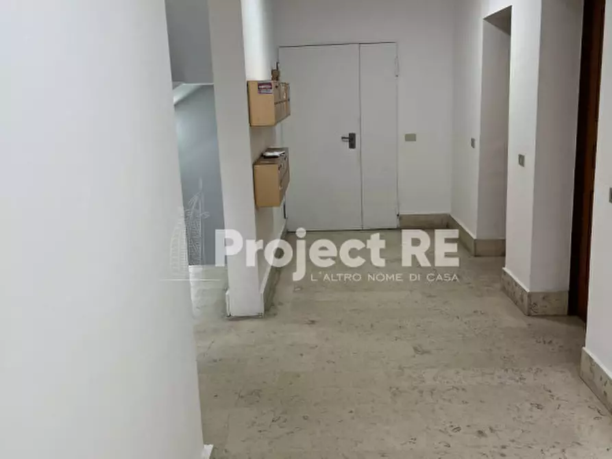 Immagine 9 di Appartamento in vendita  in Via Del Gelsomino a Reggio Di Calabria