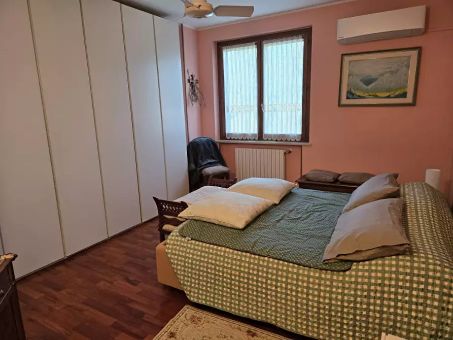 Immagine 20 di Villetta a schiera in vendita  in Strada Traversetolo, 276 a Parma