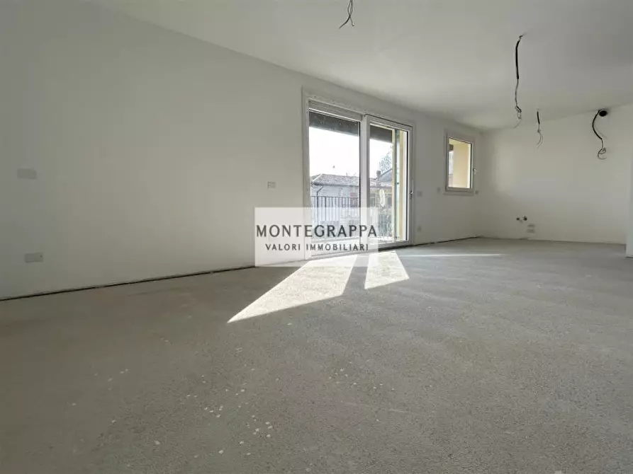 Immagine 13 di Appartamento in vendita  in Via degli Abeti a Castelfranco Veneto
