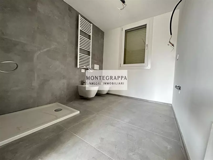 Immagine 17 di Appartamento in vendita  in Via degli Abeti a Castelfranco Veneto