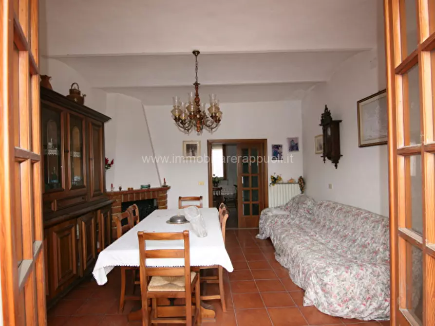 Immagine 4 di Villetta a schiera in vendita  a Sinalunga