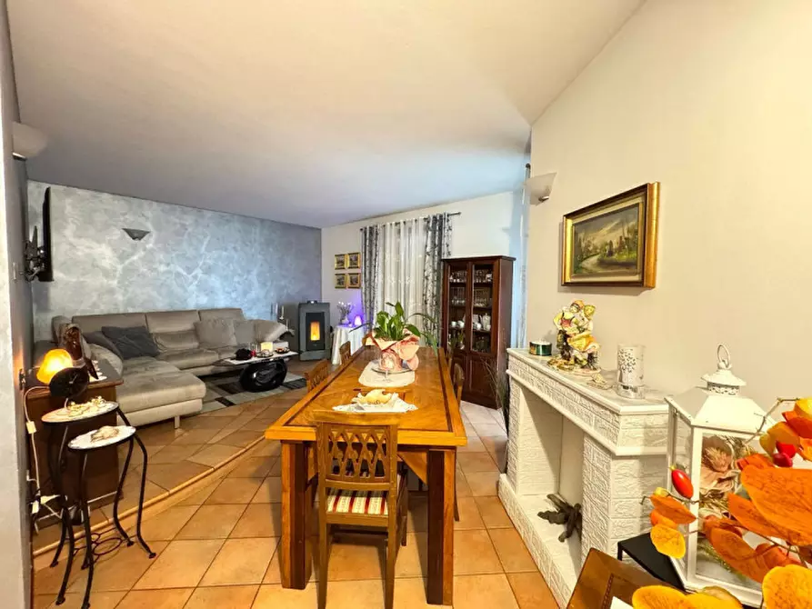 Immagine 12 di Villa in vendita  in VIA. VINCENZO BELLINI a Calvisano