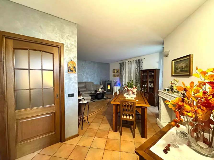 Immagine 13 di Villa in vendita  in VIA. VINCENZO BELLINI a Calvisano