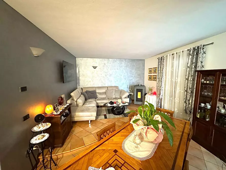 Immagine 14 di Villa in vendita  in VIA. VINCENZO BELLINI a Calvisano