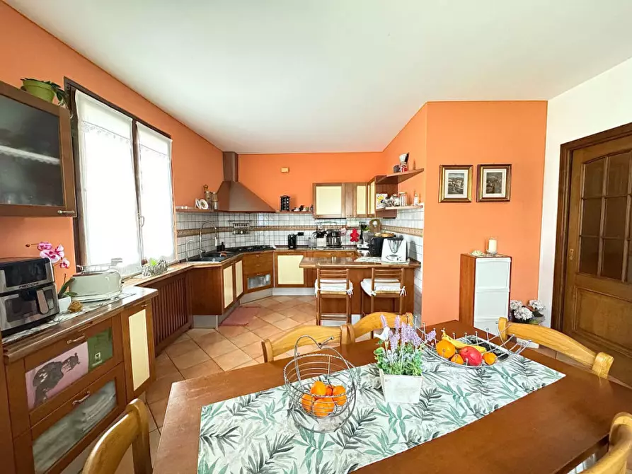 Immagine 21 di Villa in vendita  in VIA. VINCENZO BELLINI a Calvisano