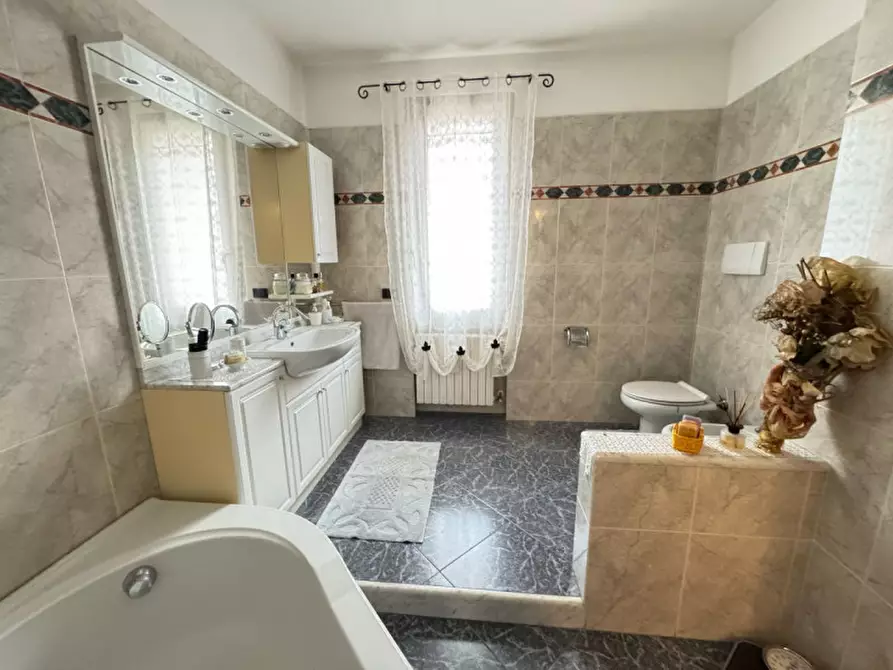 Immagine 27 di Villa in vendita  in VIA. VINCENZO BELLINI a Calvisano