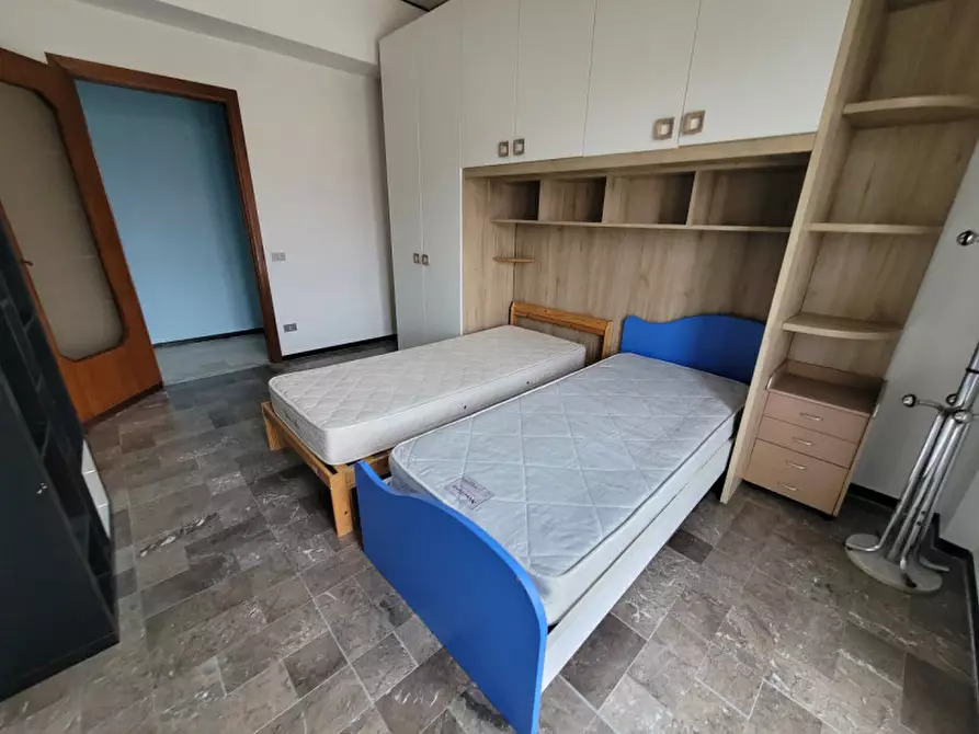 Immagine 10 di Appartamento in vendita  in Via Don bosco a Savona