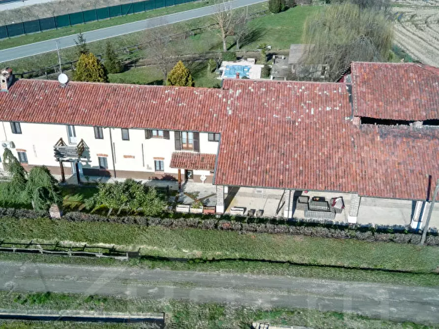 Immagine 48 di Hotel in vendita  in cascina americana a Balocco