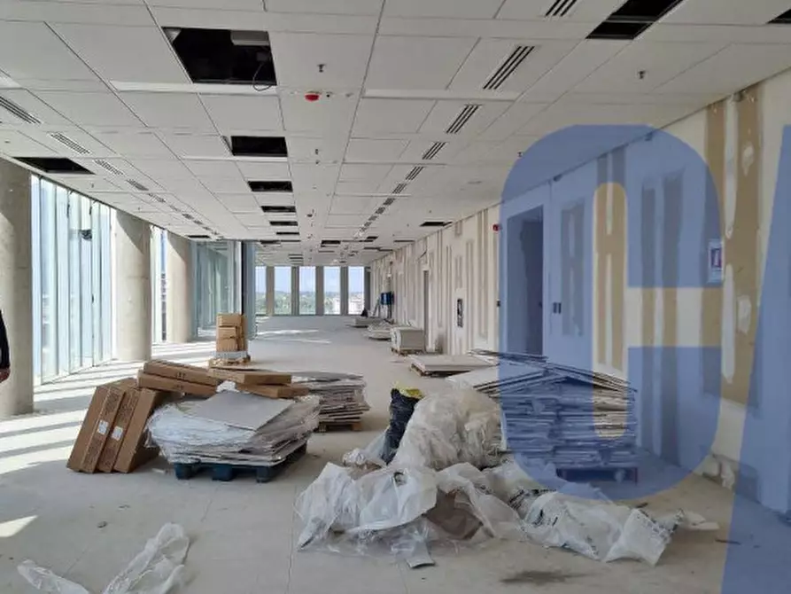 Immagine 10 di Ufficio in affitto  in VIA BISCEGLIE a Milano