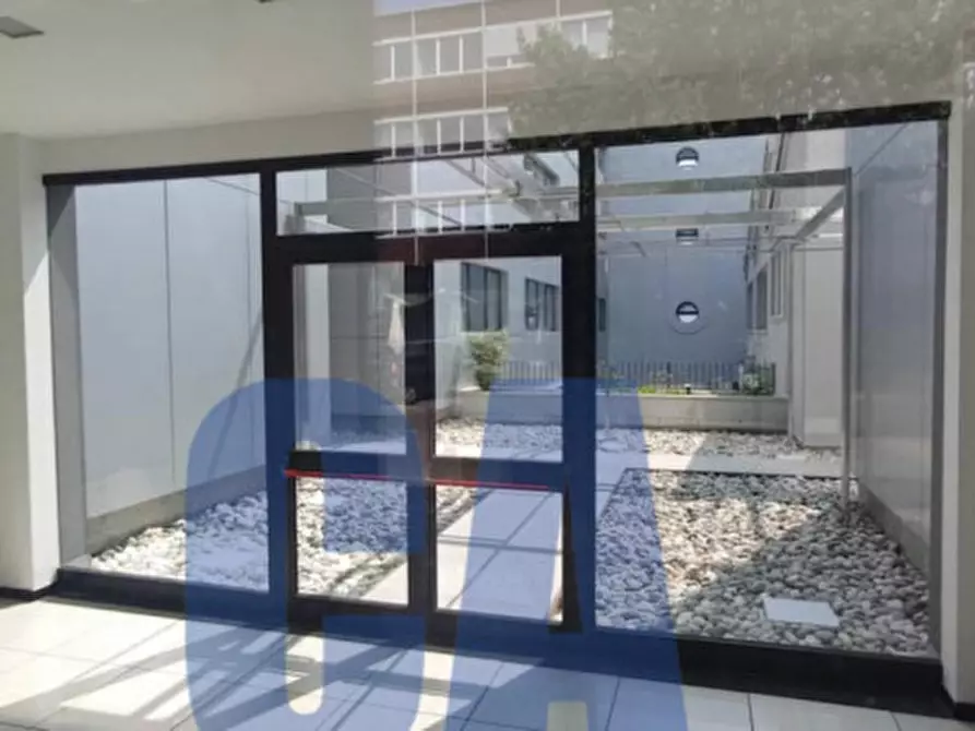 Immagine 3 di Ufficio in affitto  in VIA GROSIO a Milano