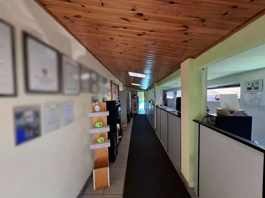 Immagine 4 di Attività commerciale in vendita  in Via Grondana, N. 14 a Piacenza