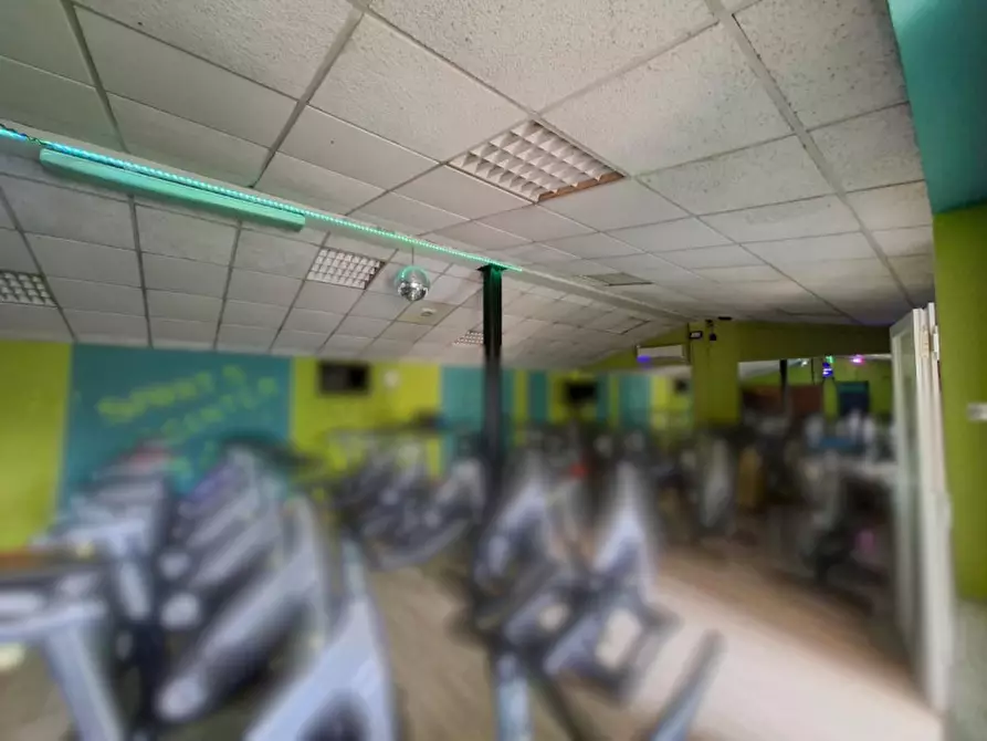 Immagine 13 di Attività commerciale in vendita  in Via Grondana, N. 14 a Piacenza