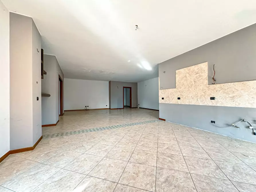 Immagine 3 di Appartamento in vendita  in via tevere 15 a Romagnano Sesia