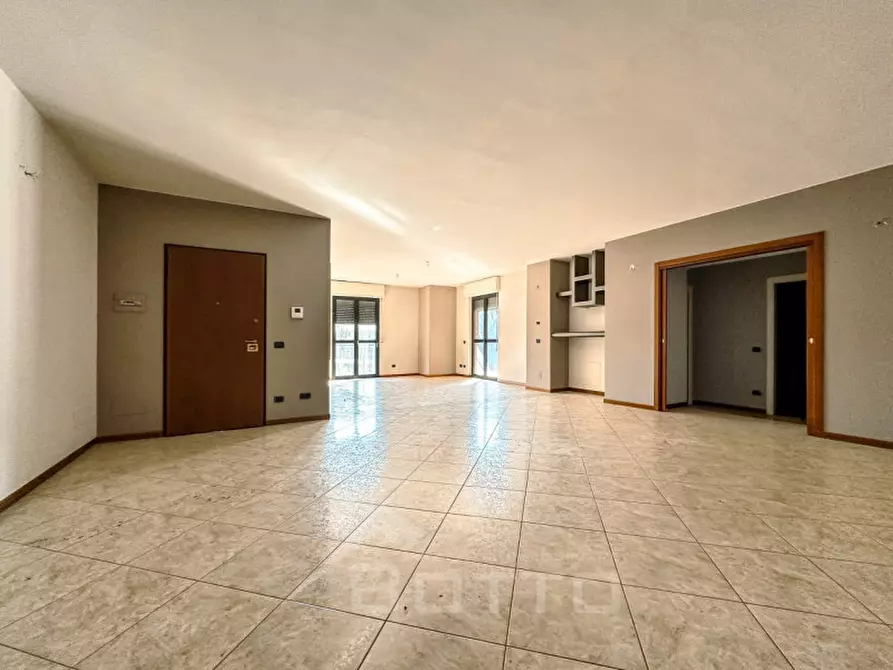 Immagine 8 di Appartamento in vendita  in via tevere 15 a Romagnano Sesia