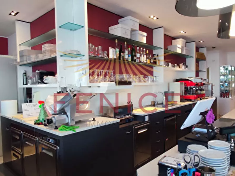 Immagine 22 di Attività commerciale in vendita  in VIA FELTRINA a Trevignano