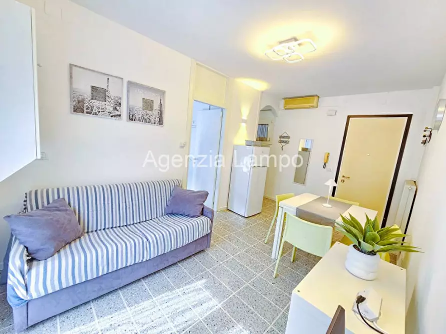 Immagine 2 di Appartamento in vendita  in Largo Augustus a Jesolo