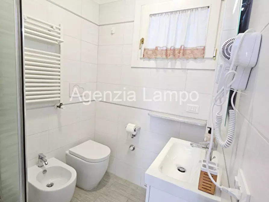 Immagine 11 di Appartamento in vendita  in Largo Augustus a Jesolo