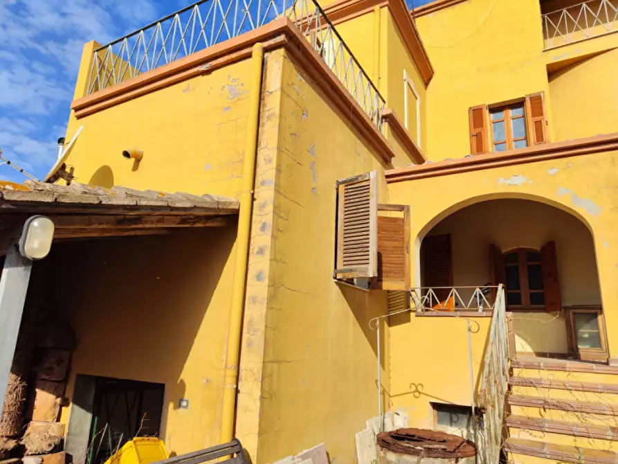 Immagine 4 di Villa in vendita  a Quartu Sant'elena