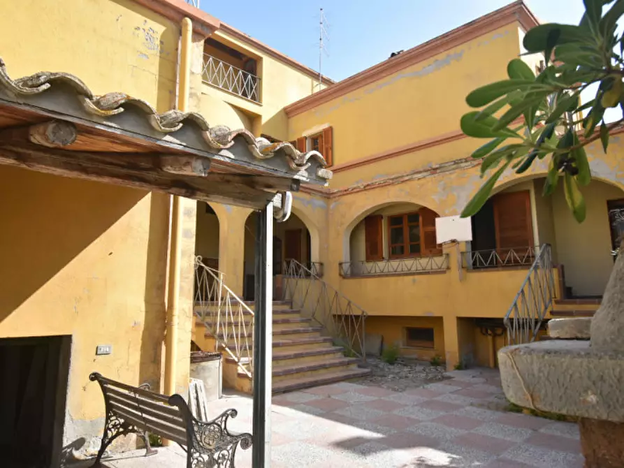 Immagine 7 di Villa in vendita  a Quartu Sant'elena