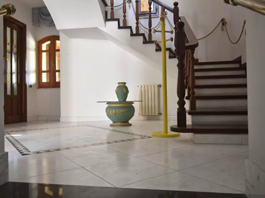 Immagine 21 di Villa in vendita  a Quartu Sant'elena