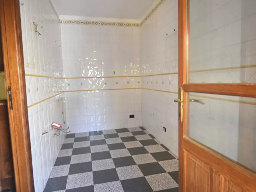 Immagine 37 di Villa in vendita  a Quartu Sant'elena