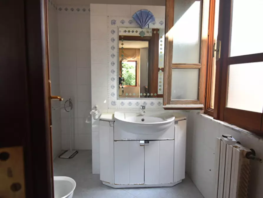 Immagine 57 di Villa in vendita  a Quartu Sant'elena