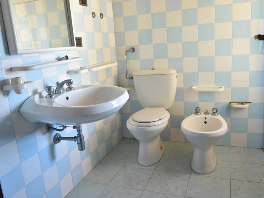 Immagine 70 di Villa in vendita  a Quartu Sant'elena