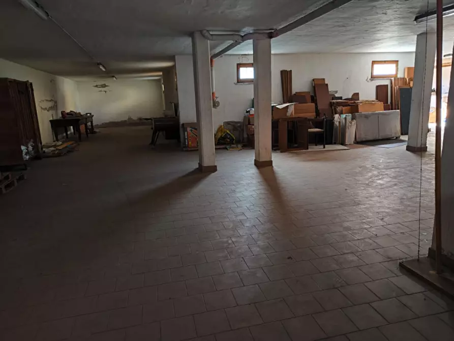 Immagine 88 di Villa in vendita  a Quartu Sant'elena