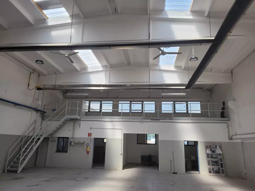 Immagine 1 di Capannone industriale in affitto  a Fiorano Modenese