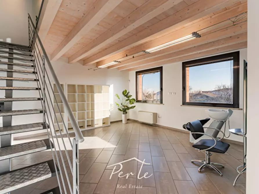 Immagine 21 di Ufficio in affitto  in via leonardi accordi a Castellucchio