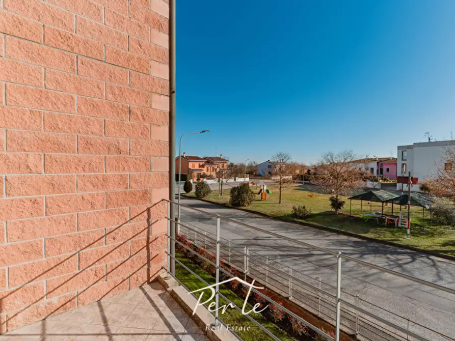 Immagine 28 di Ufficio in affitto  in via leonardi accordi a Castellucchio