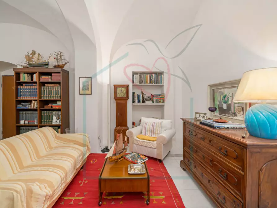 Immagine 5 di Appartamento in vendita  a Sarzana