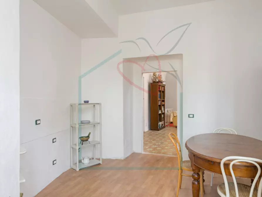 Immagine 14 di Appartamento in vendita  a Sarzana