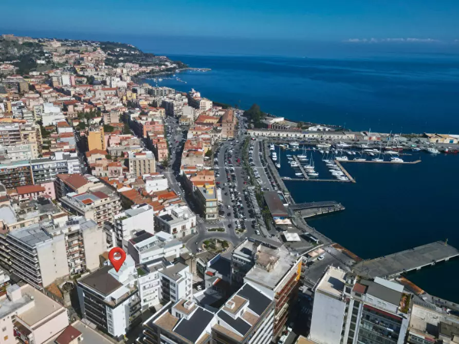 Immagine 40 di Appartamento in vendita  in Via Giorgio Rizzo,N°67 a Milazzo