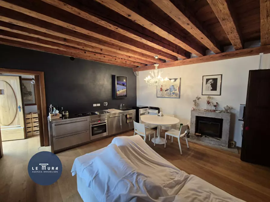 Immagine 1 di Appartamento in vendita  in Viale Gabriele D'Annunzio a Gorizia