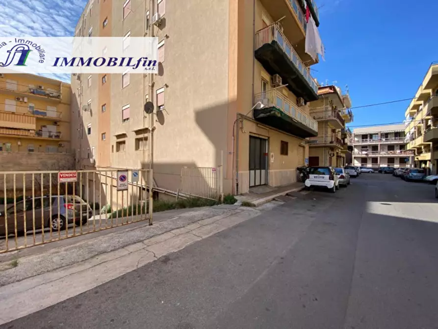 Immagine 1 di Magazzino in vendita  in Via Ippolito Nievo a Bagheria