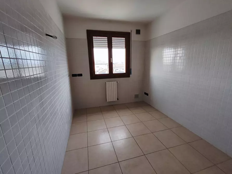 Immagine 11 di Appartamento in vendita  a Selvazzano Dentro