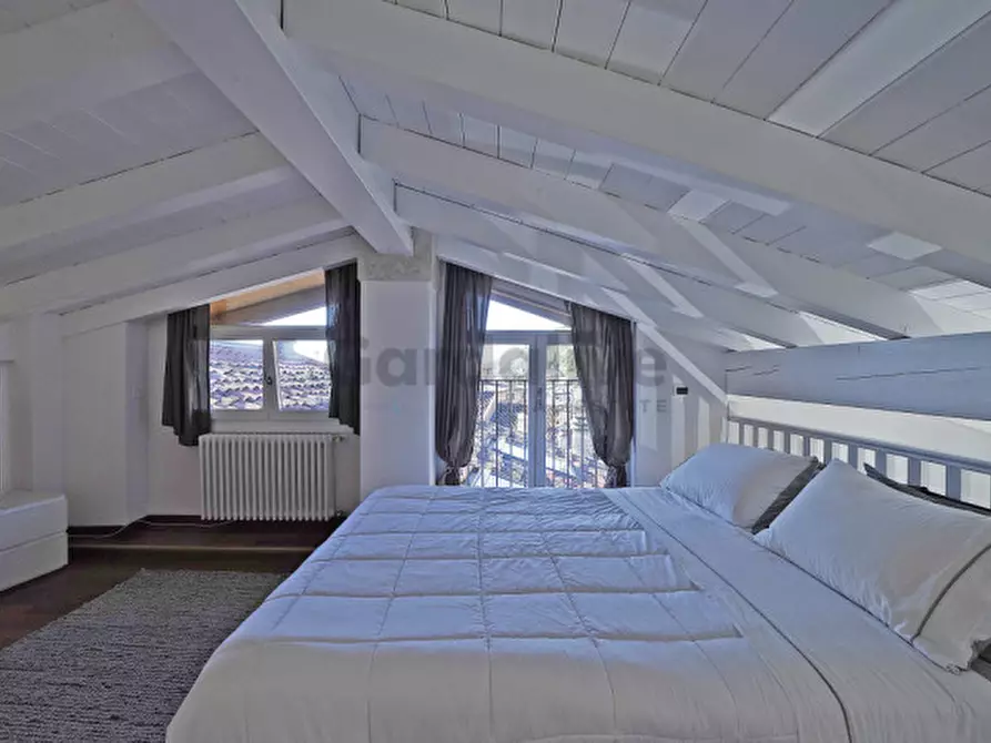 Immagine 13 di Appartamento in vendita  in Via Cavour a Toscolano-Maderno