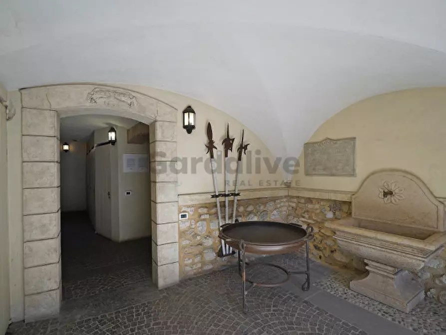 Immagine 21 di Appartamento in vendita  in Via Cavour a Toscolano-Maderno