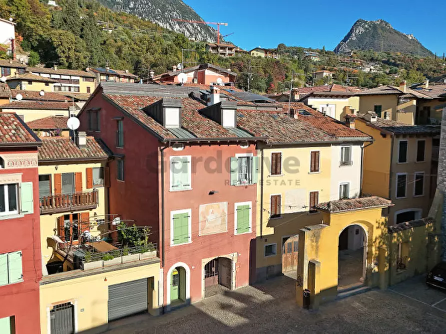 Immagine 26 di Appartamento in vendita  in Via Cavour a Toscolano-Maderno